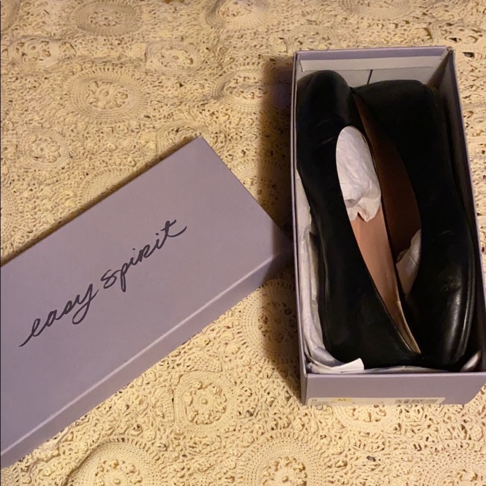 Black flats